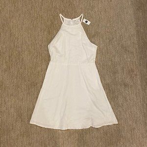 Gap NWT Linen Cotton Embroidered Dress